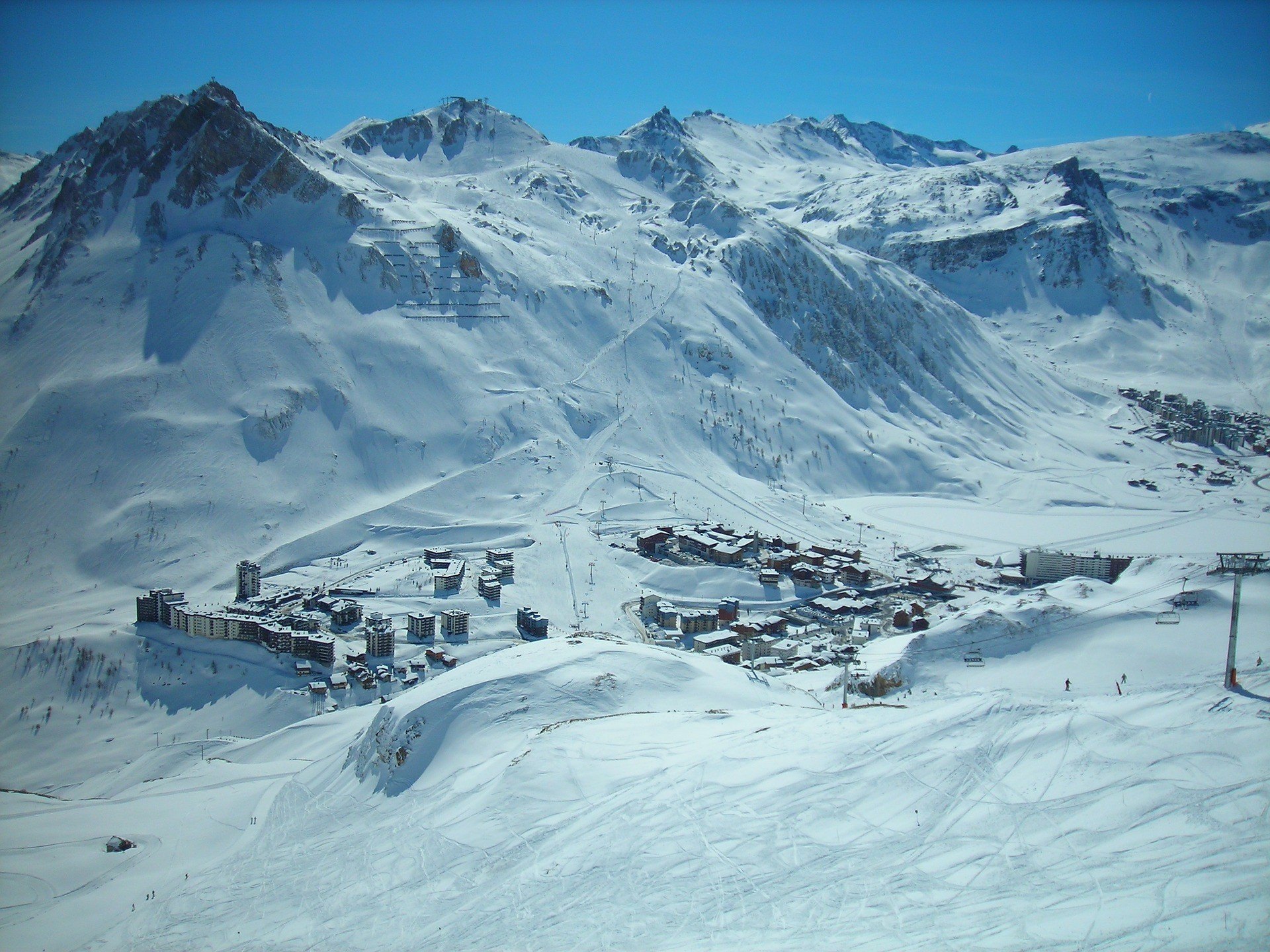 View Avoriaz France pistes in the snow